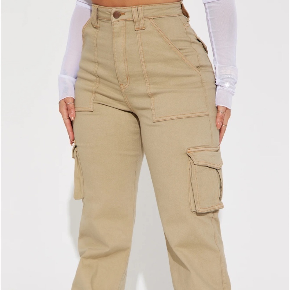 NWOT Fashion Nova Cargo/Utility Jean